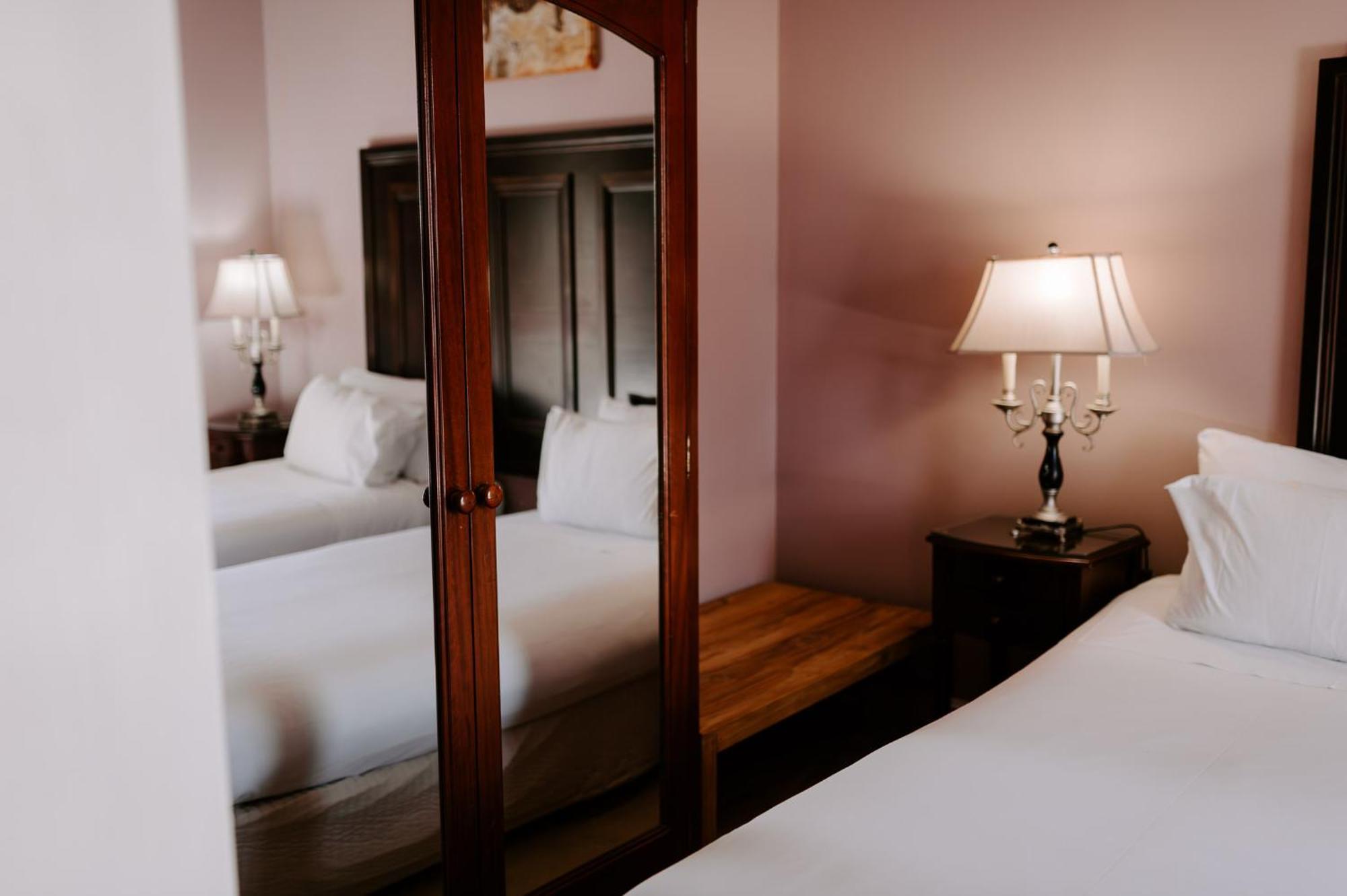 Abbey Boutique Hotel Adults Only Warwick Bagian luar foto